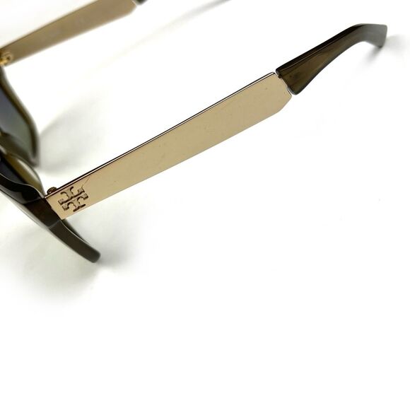 Tory Burch Gradient Taupe Gold Polarized Wayfarer Sunglasses with Case - Picture 8 of 11